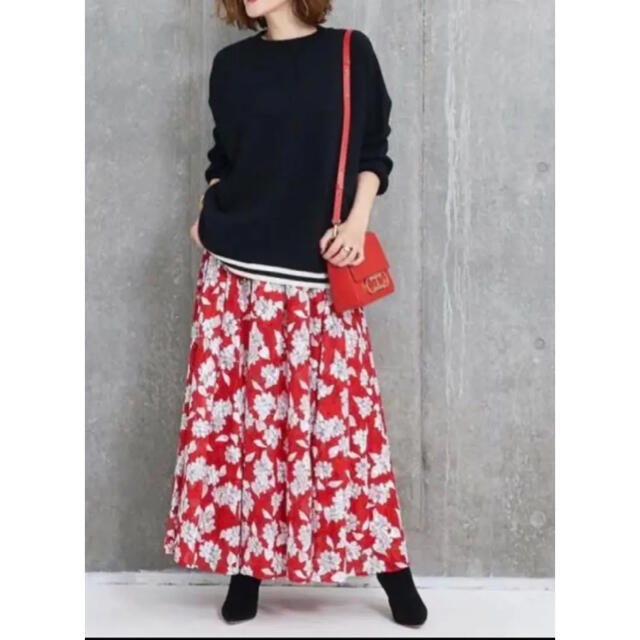 Drawer(ドゥロワー)のobli オブリ スカート 花柄スカートS⭐︎新品タグ付‼️明日発送可能‼️ レディースのスカート(ロングスカート)の商品写真