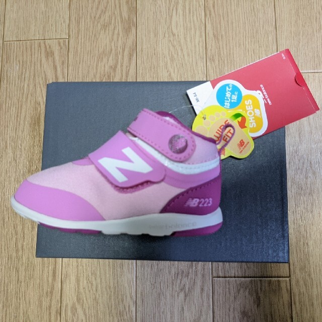 New Balance(ニューバランス)のニューバランス　ベビーシューズ　12cm キッズ/ベビー/マタニティのベビー靴/シューズ(~14cm)(スニーカー)の商品写真