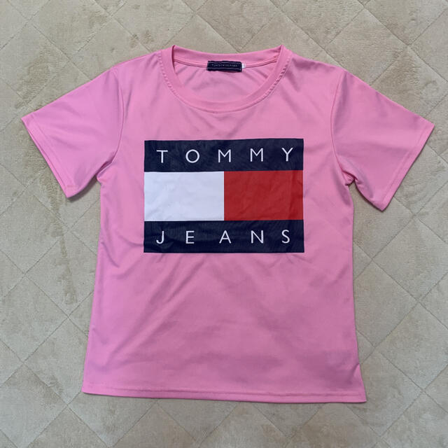 TOMMY HILFIGER(トミーヒルフィガー)のTommy hilfiger Tシャツ レディースのトップス(Tシャツ(半袖/袖なし))の商品写真