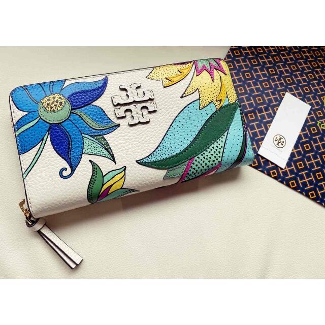 Tory Burch(トリーバーチ)のトリーバーチ 長財布 花柄  ホワイト 最新作♡希少 レディースのファッション小物(財布)の商品写真