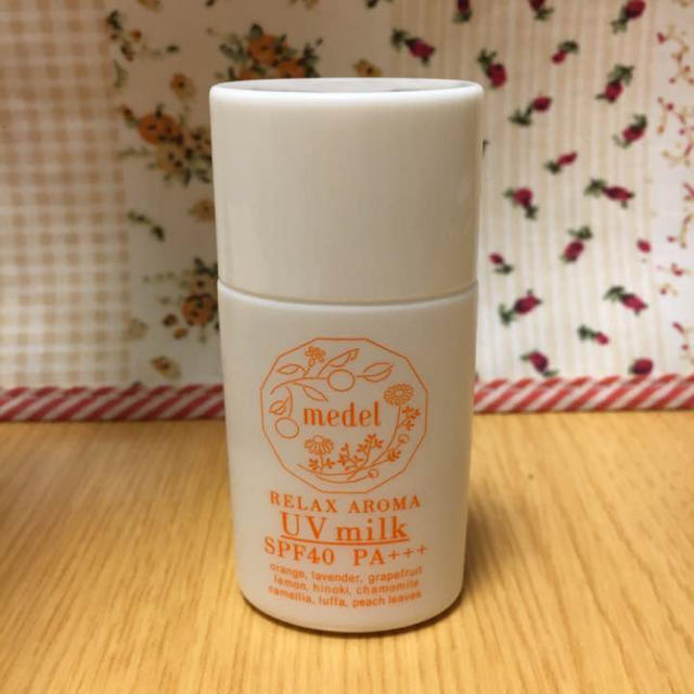 メデルリラックスアロマ UVミルク コスメ/美容のボディケア(日焼け止め/サンオイル)の商品写真