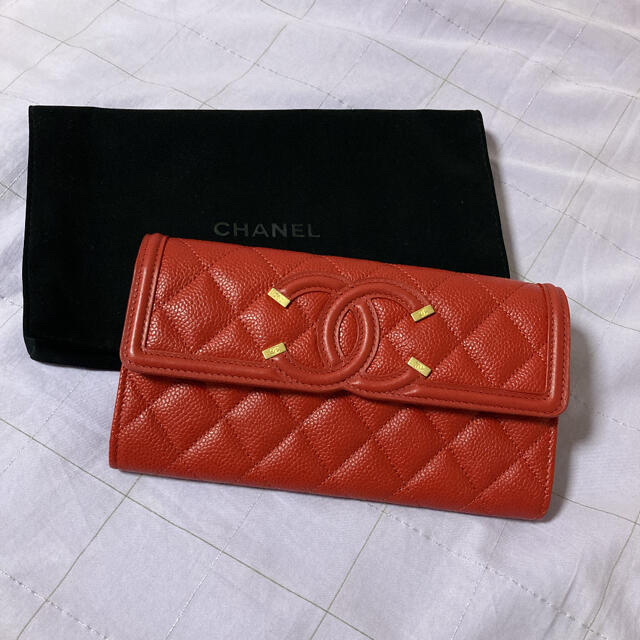 CHANEL - CHANEL 新品同様 シャネル 長財布 赤 キャビアスキン レッド