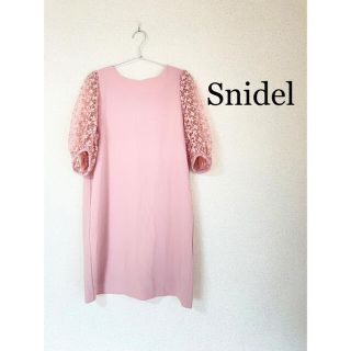 スナイデル(SNIDEL)のsnidel★スナイデル★ボックスシースルースリーブワンピース、パフスリーブ(ミニワンピース)