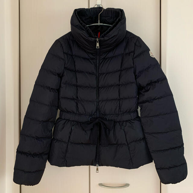 ジャケット/アウターモンクレール　MONCLER AVOCETTE