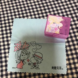 水森亜土メガネ拭きとピルケース(キャラクターグッズ)