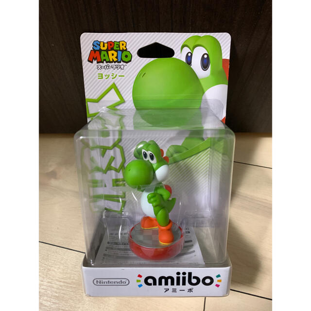 任天堂(ニンテンドウ)のamiibo　ヨッシー　スーパーマリオシリーズ エンタメ/ホビーのフィギュア(ゲームキャラクター)の商品写真