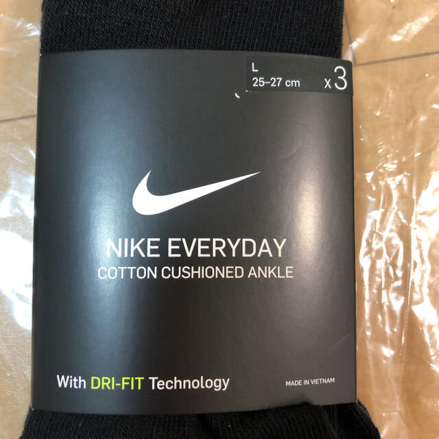 NIKE(ナイキ)のNIKE ソックス　靴下 メンズのレッグウェア(ソックス)の商品写真