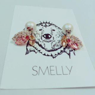 スメリー(SMELLY)のSMELLY ビジューピアス(ピアス)