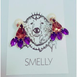 スメリー(SMELLY)のSMELLY ビジューピアス(ピアス)