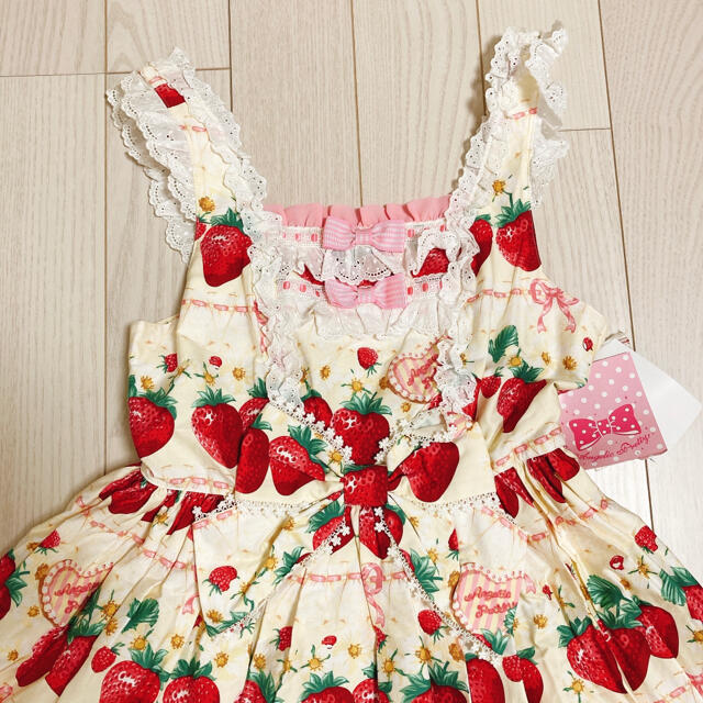 Angelic Pretty(アンジェリックプリティー)のAngelic Pretty Strawberry Whip  JSK いちご レディースのワンピース(ひざ丈ワンピース)の商品写真