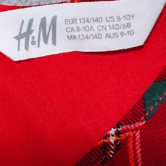 H&M(エイチアンドエム)のキッズ ワンピース 130 赤 チェック キッズ/ベビー/マタニティのキッズ服女の子用(90cm~)(ワンピース)の商品写真