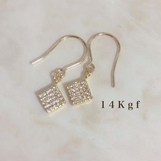 14Kgf／K14gfジルコニアダイヤパヴェピアス／パヴェダイヤピアス ゴールド(ピアス)