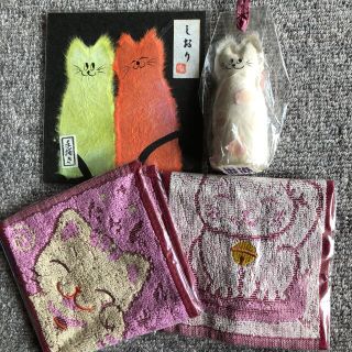 新品未使用　招き猫　タオルハンカチセット　おまけ付☆(ハンカチ)