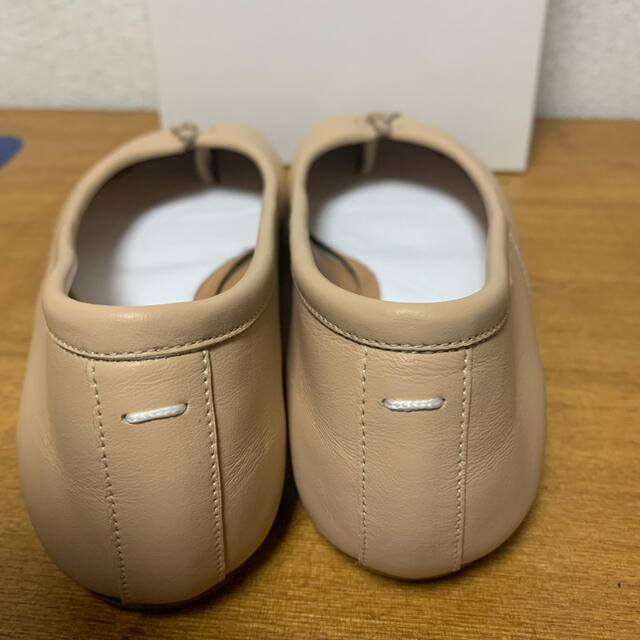 Maison Martin Margiela(マルタンマルジェラ)の新品未使用　Maison Margiela 足袋　バレエシューズ　37.5  レディースの靴/シューズ(バレエシューズ)の商品写真