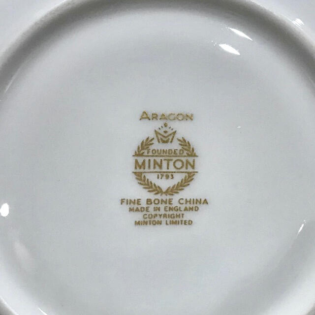 MINTON(ミントン)のミントン　アラゴン　カップ＆ソーサー　美品 インテリア/住まい/日用品のキッチン/食器(食器)の商品写真