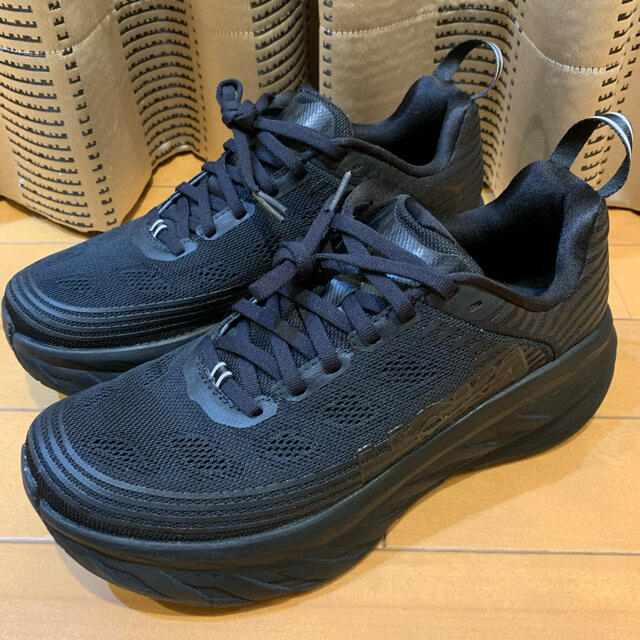 HOKA ONE ONE BONDI6