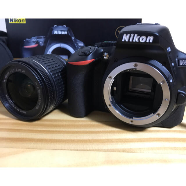 Nikon D5600 18-55 VR レンズキット シャッター数300回