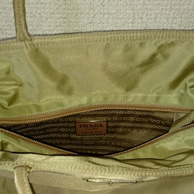 PRADA(プラダ)の🌼Sparkle様専用🌼 新品未使用 PRADA キャメル トートバッグ レディースのバッグ(ショルダーバッグ)の商品写真