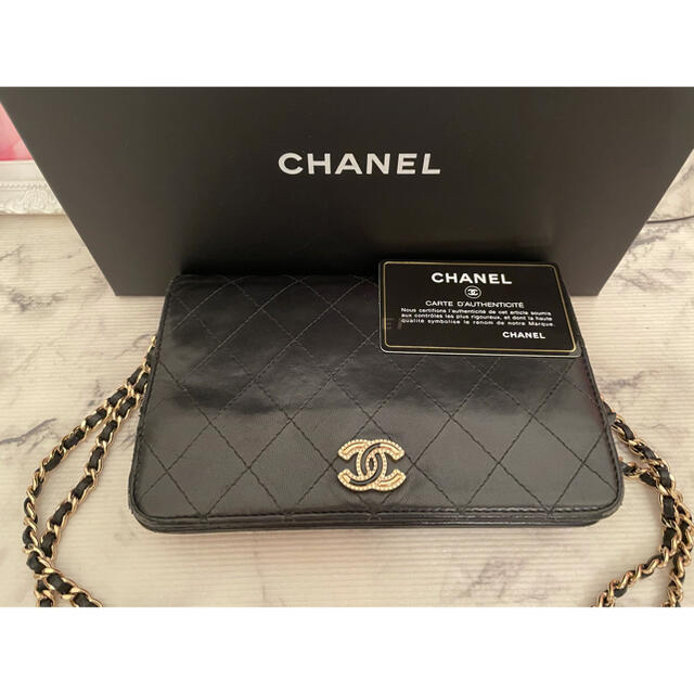 CHANEL マトラッセ　財布　チェーンウォレットショルダーバッグ