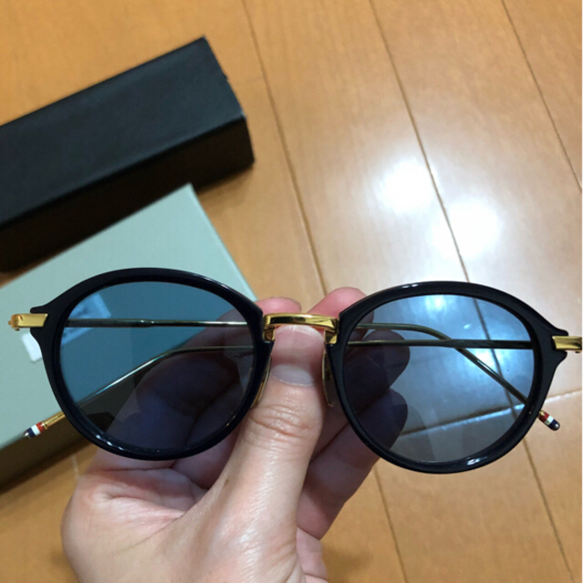 THOM BROWNE(トムブラウン)のTHOM BROWNE トムブラウンサングラスTB-011F-T-49 メンズのファッション小物(サングラス/メガネ)の商品写真