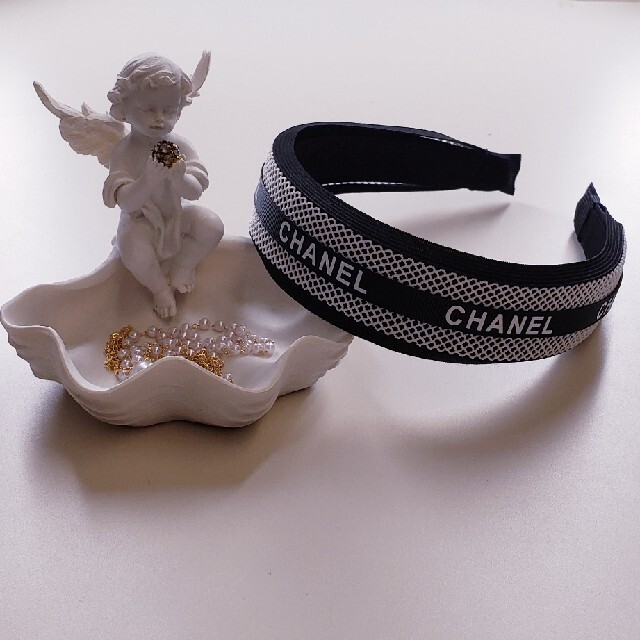 ♡超美品♡CHANEL カチューシャ