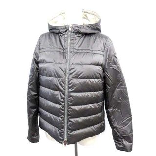 プラダ ダウンジャケット レディース の通販 300点以上 Pradaのレディースを買うならラクマ プラダ ダウンジャケット レディース の通販 300点以上 Pradaのレディースを買うならラクマ