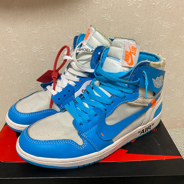 NIKE(ナイキ)のnike offwhite air jordan 1 unc メンズの靴/シューズ(スニーカー)の商品写真