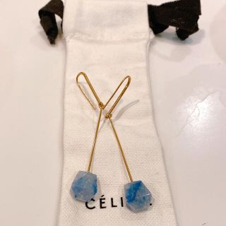 セリーヌ(celine)のCELINEセリーヌ ピアス 未使用 ブルー天然石　フィービー期(ピアス)