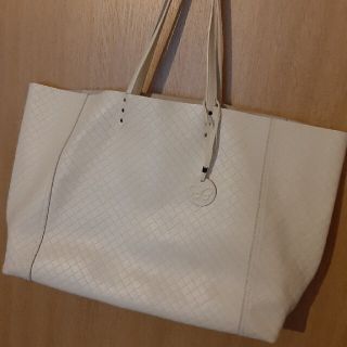 ボッテガヴェネタ(Bottega Veneta)の週末セール！美品！BOTTEGA VENETA／イントレッチオミラージュ　トート(トートバッグ)