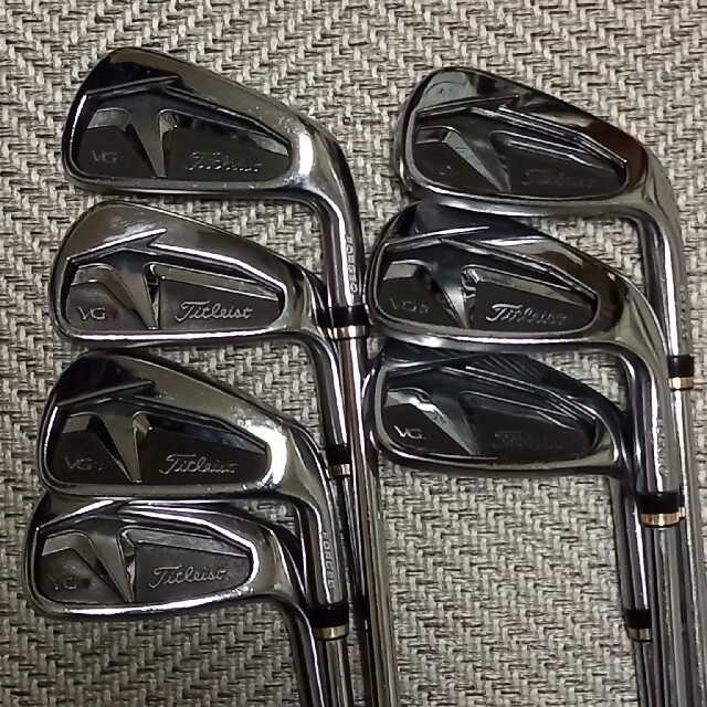 Titleist(タイトリスト)のTitleist VG3 5~9,P,A アイアン7本セット スポーツ/アウトドアのゴルフ(クラブ)の商品写真