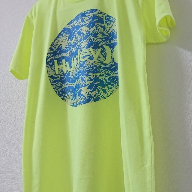 Hurley(ハーレー)の★【美品】★【希少】Hurley Tシャツ S メンズのトップス(Tシャツ/カットソー(半袖/袖なし))の商品写真