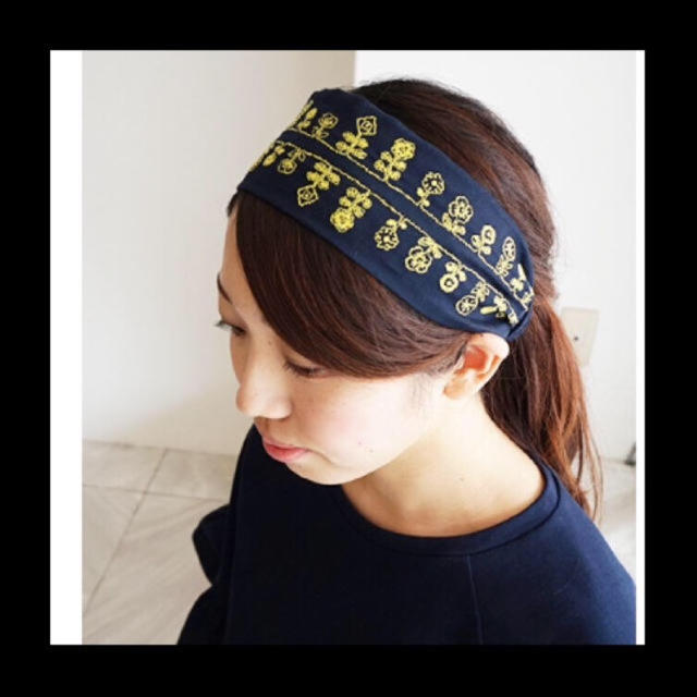 bulle de savon(ビュルデサボン)のハウピア☆新品刺繍ターバン レディースのヘアアクセサリー(ヘアバンド)の商品写真