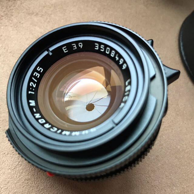 LEICA(ライカ)のSummicron M 35mm f2 (M) Black 7枚玉 スマホ/家電/カメラのカメラ(レンズ(単焦点))の商品写真