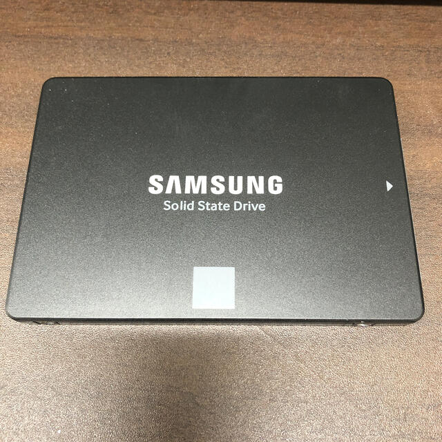 SAMSUNG(サムスン)のNAND SSD 500GB 860 EVO Samsung RKM-11 スマホ/家電/カメラのPC/タブレット(PCパーツ)の商品写真