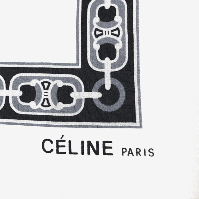 celine(セリーヌ)のセリーヌ　マカダム　シルクスカーフ レディースのファッション小物(バンダナ/スカーフ)の商品写真