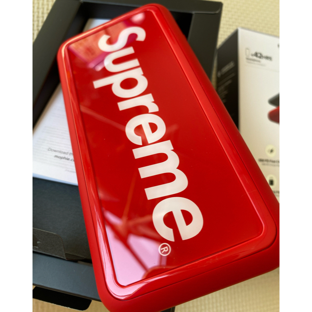 supreme mophie powerstation 2021ss