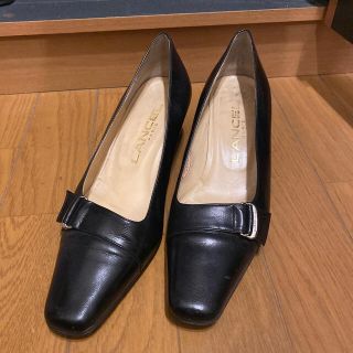 ランセル(LANCEL)のLANCEL paris 24cm 黒　パンプ(ハイヒール/パンプス)