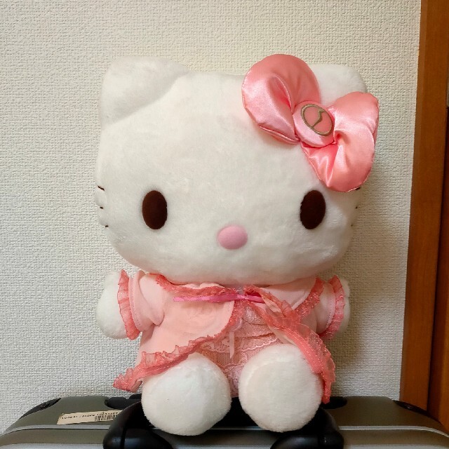 ハローキティ - 美品 ダイアナ×ハローキティ の通販 by えだ ハローキティ - 美品 ダイアナ×ハローキティ の通販 by えだ