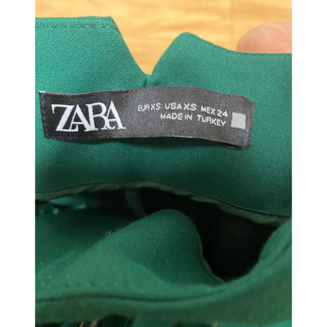 ZARA(ザラ)のZARA ハイウエストストレートパンツ レディースのパンツ(カジュアルパンツ)の商品写真