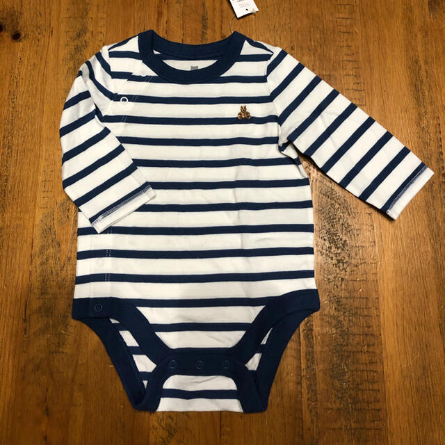 babyGAP(ベビーギャップ)のGAP ロンパース キッズ/ベビー/マタニティのベビー服(~85cm)(ロンパース)の商品写真