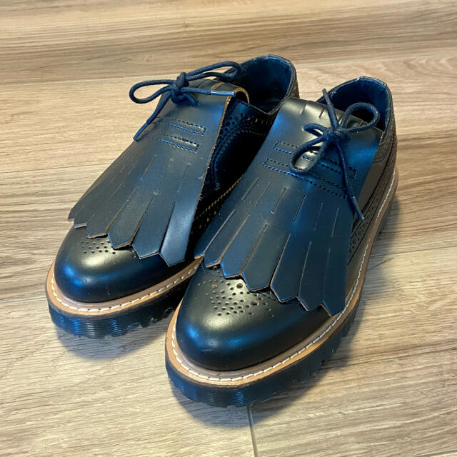 Dr.Martens(ドクターマーチン)の超レア！Dr.Martens キルティータッセルウイングチップシューズ レディースの靴/シューズ(ローファー/革靴)の商品写真