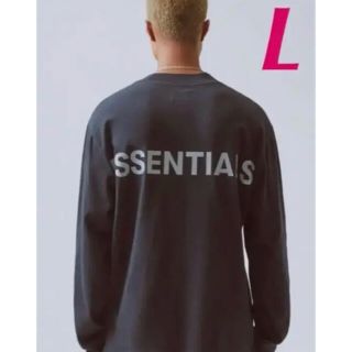 フィアオブゴッド(FEAR OF GOD)のＬ FOG Essentials Boxy ロゴ Tシャツ 黒×シルバー 新品(Tシャツ/カットソー(七分/長袖))