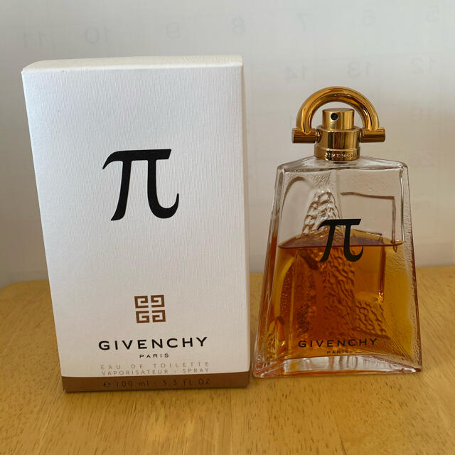 GIVENCHY(ジバンシィ)の再値下げ　ジバンシー　香水　π コスメ/美容の香水(香水(男性用))の商品写真