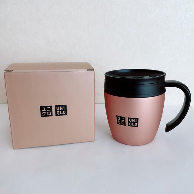 UNIQLO(ユニクロ)の新品　ユニクロ　ノベルティ　マグカップ インテリア/住まい/日用品のキッチン/食器(グラス/カップ)の商品写真