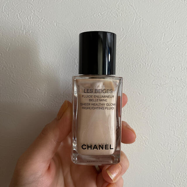 ♡CHANEL レベージュフリュイドアンミネラルベルミンパーリーグロウ♡