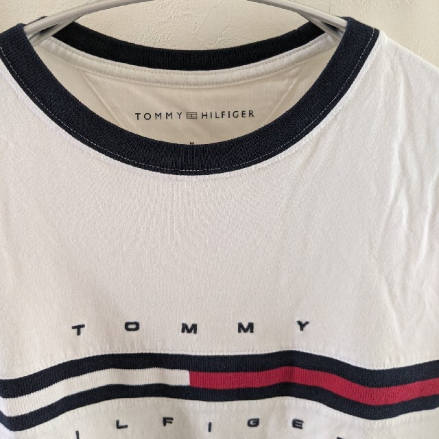 TOMMY HILFIGER(トミーヒルフィガー)のTOMMY HILFIGER Tシャツ サイズM メンズのトップス(Tシャツ/カットソー(半袖/袖なし))の商品写真