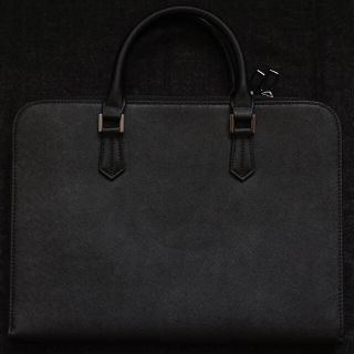 ZARA　メンズビジネスバッグ　新品未使用　PC収納可能