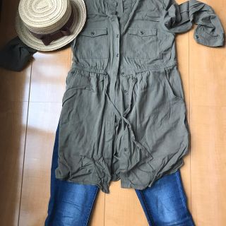 オールドネイビー(Old Navy)のカーキのシャツワンピース(ひざ丈ワンピース)