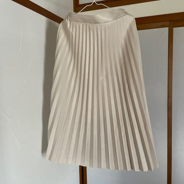 レザースカート　ホワイト レディースのスカート(ロングスカート)の商品写真
