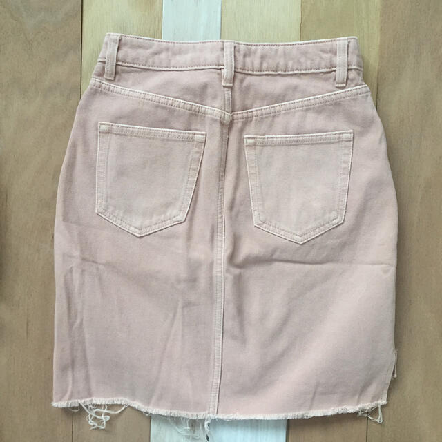 H&M(エイチアンドエム)のH&M タイトミニスカート 薄ピンク レディースのスカート(ミニスカート)の商品写真